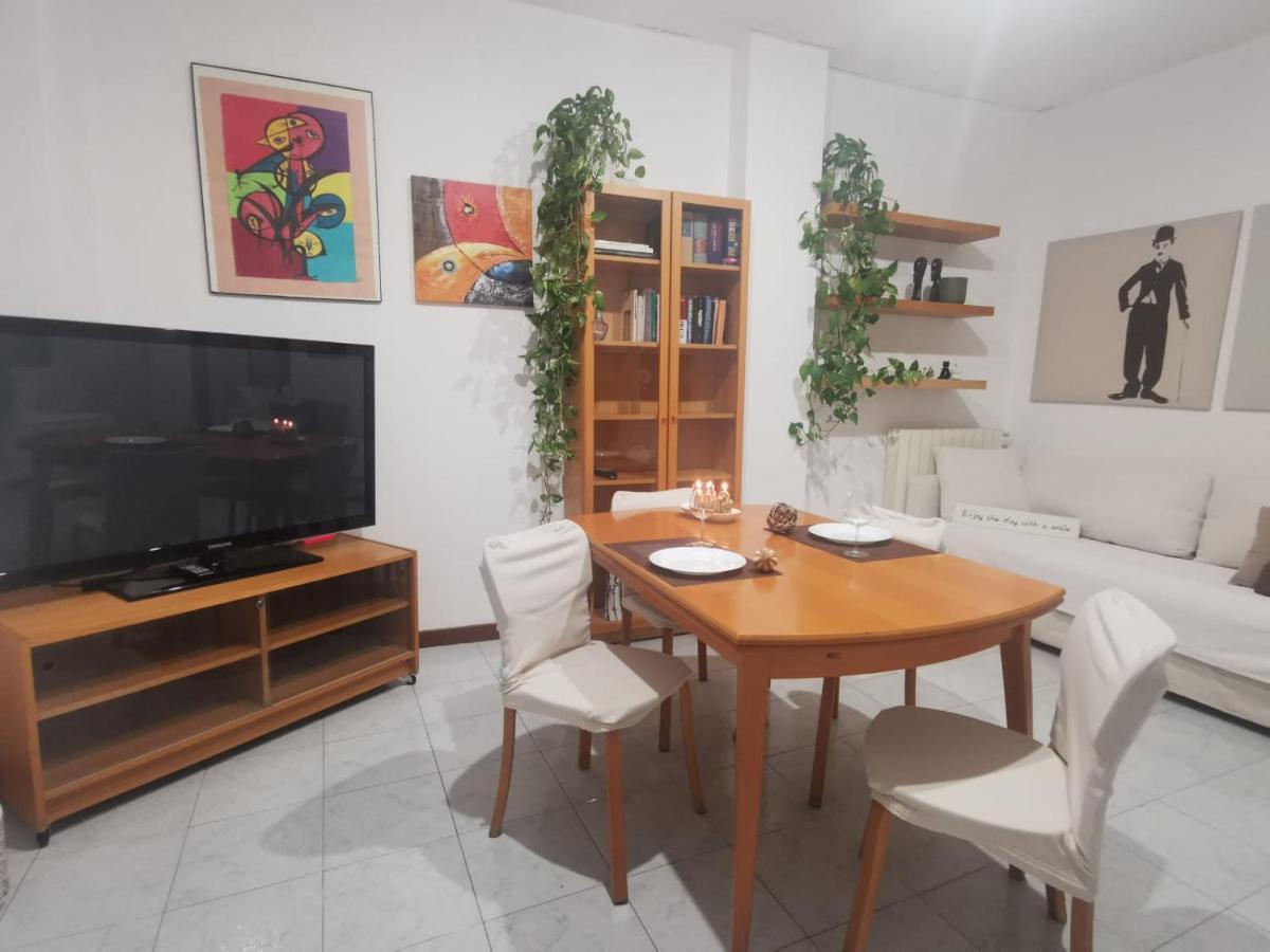 Appartamento Navigli Milán Exterior foto